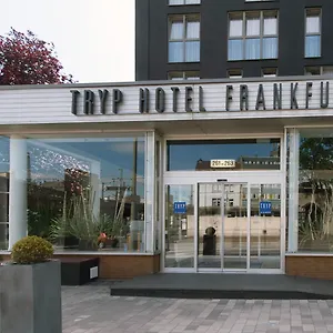 Hotel Tryp By Wyndham Frankfurt, Fráncfort del Meno